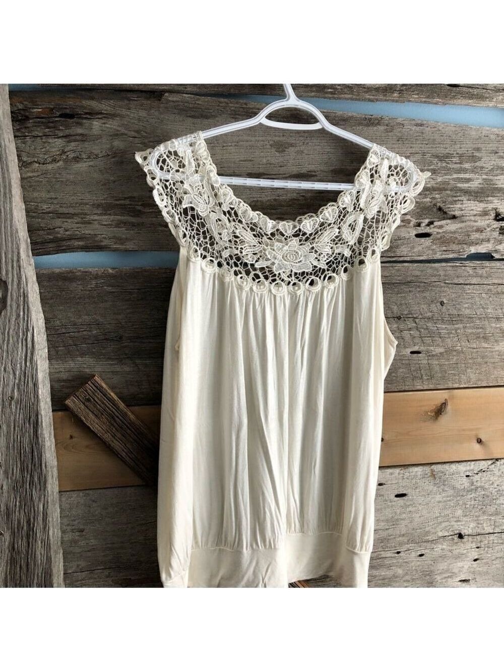 CREAM/OFF White Lace Shoulder Top With Banded Bottom Plus Size 3X